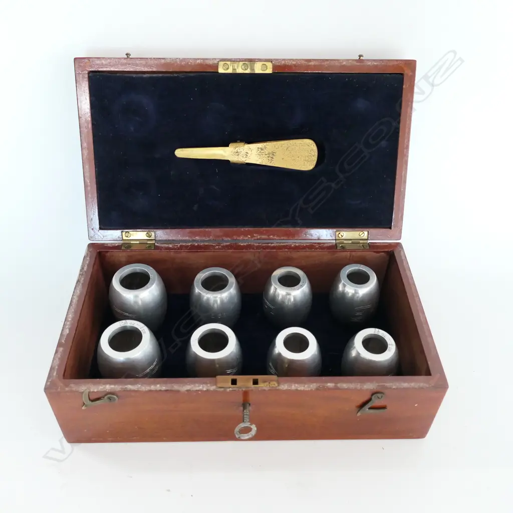 MAHOGANY BOXED SET OF ALUMINIUM EGG GRADING TEST POISES by DE GRAVE SHORT & CO. (for NOTINGHAMSHIRE COUNTY COUNCIL) Image 1++